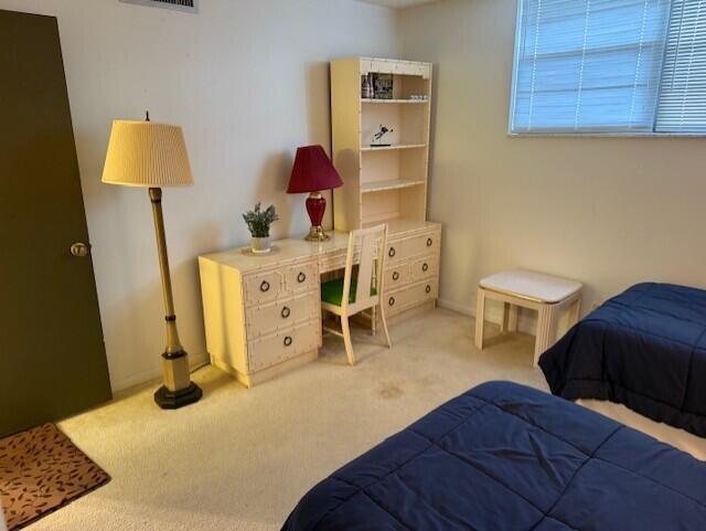 DEER CREEK COUNTRY CLUB - Residential Lease