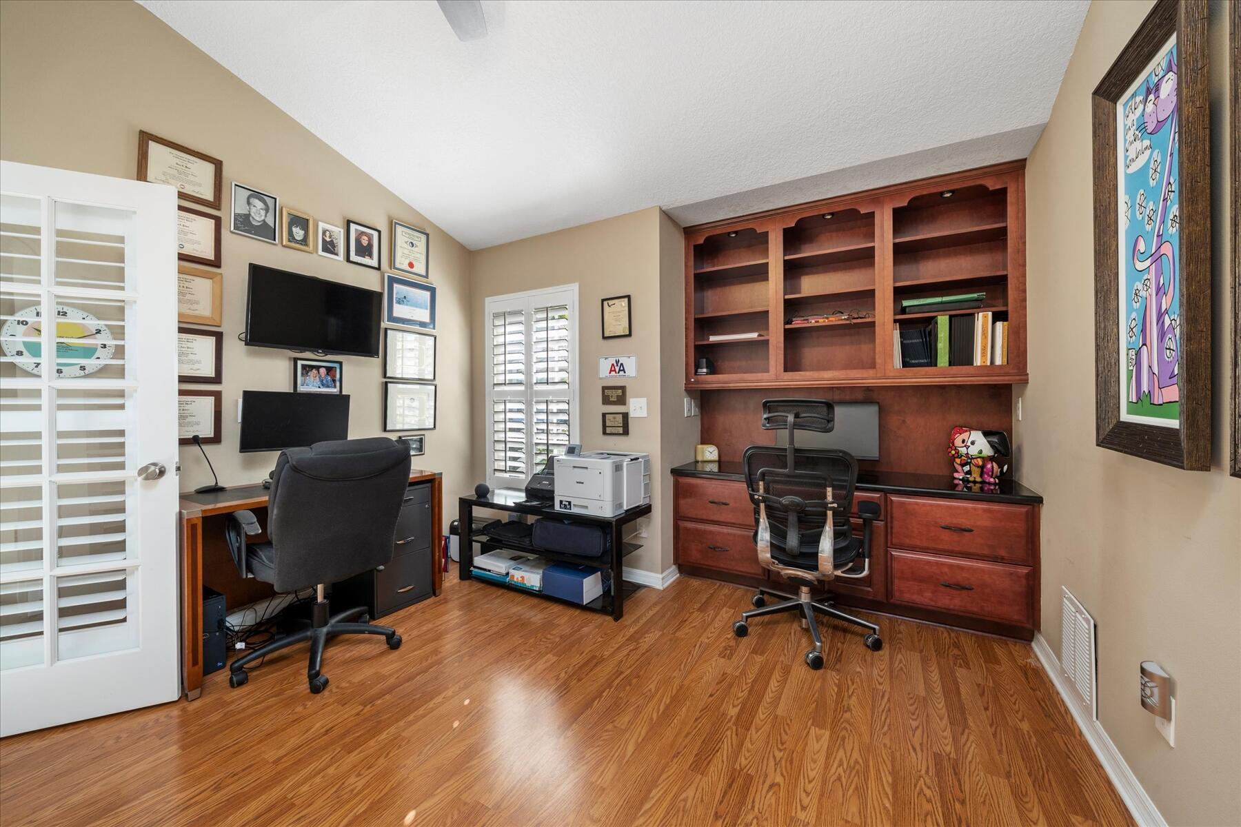 ROSEWOOD COURT SUBDIVISIO - Residential