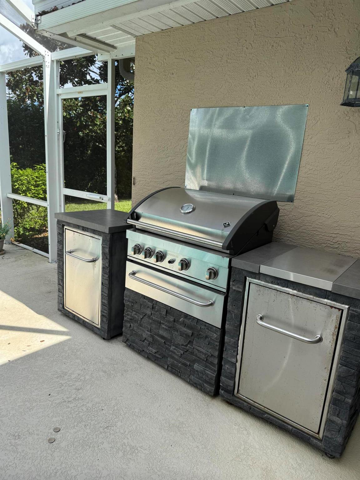 ROSEWOOD COURT SUBDIVISIO - Residential