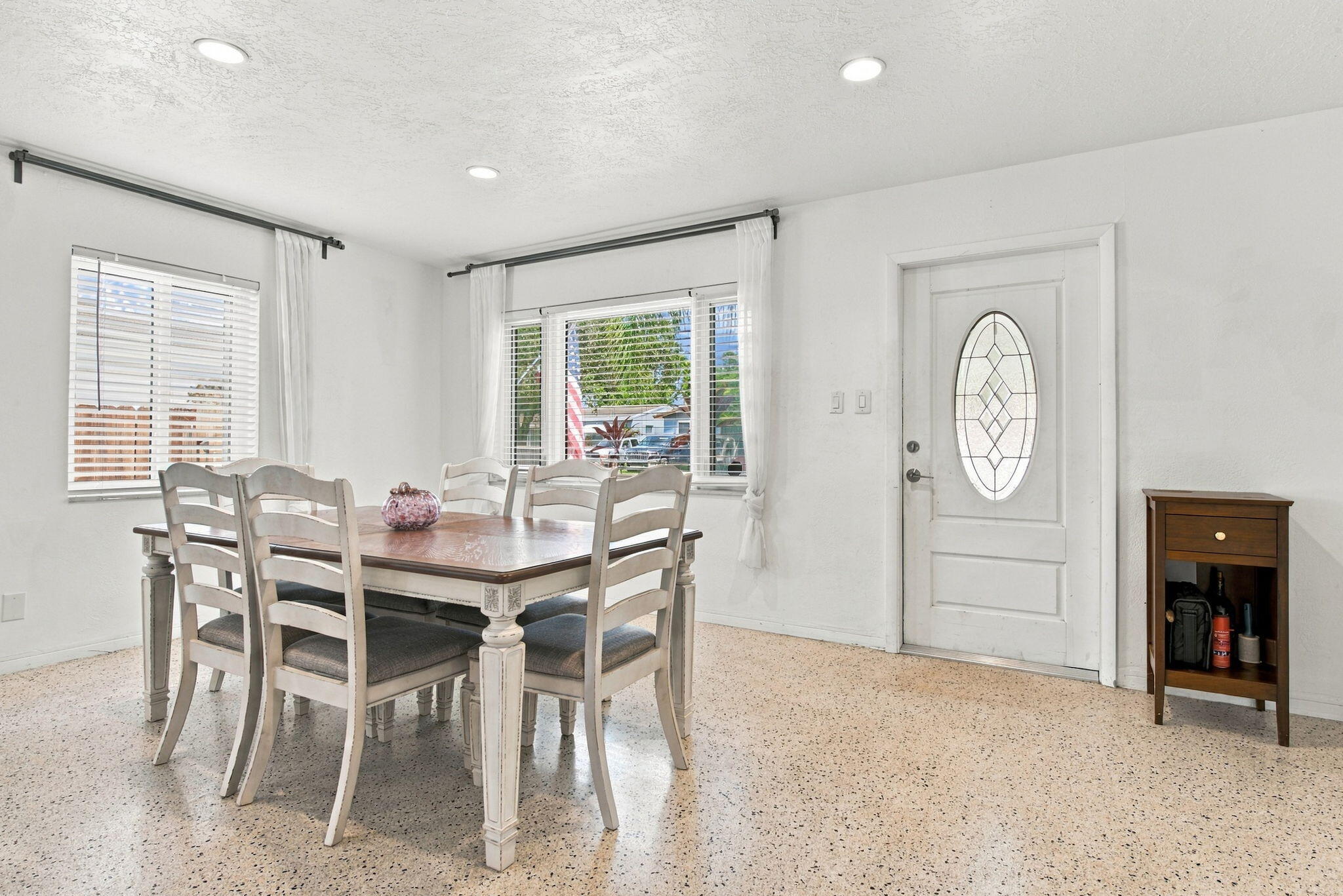 245 SW 5TH Street