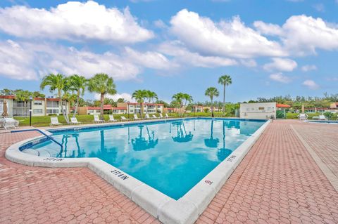 185 Lake Evelyn Drive West Palm Beach FL 33411