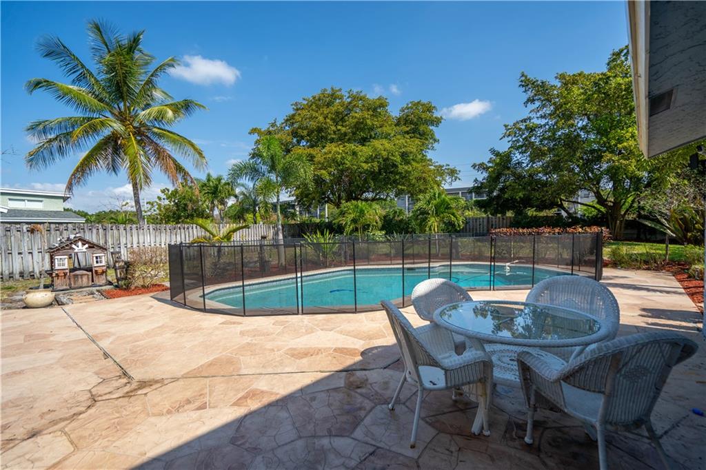 Palm Aire Village 3rd Sec - Residential