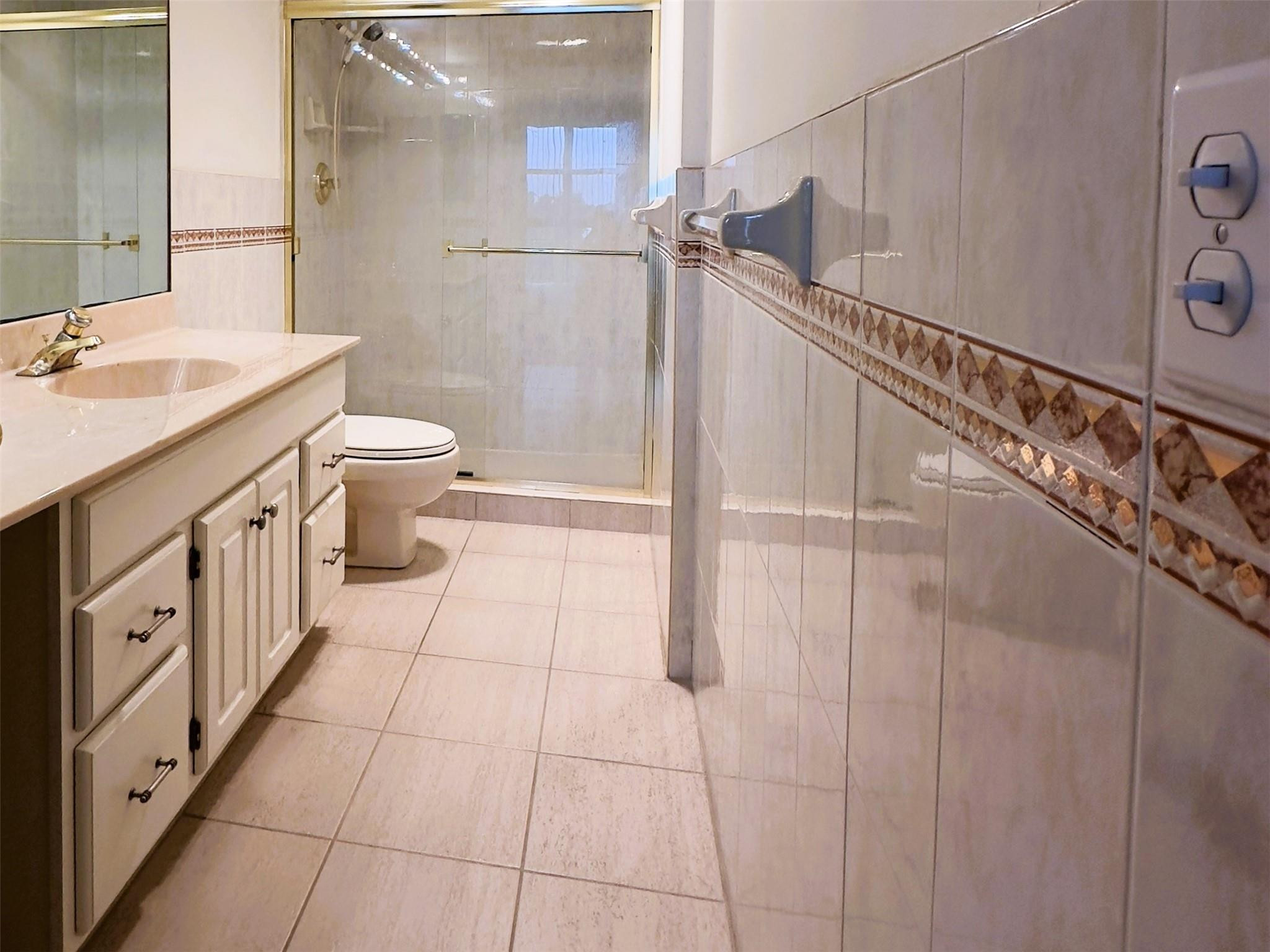 River Reach Condo - Residential