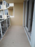 LA FONTANA APTS OF PALM BEACH INC - Residential