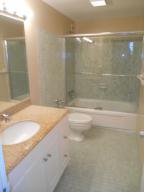 LA FONTANA APTS OF PALM BEACH INC - Residential