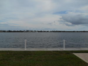 LA FONTANA APTS OF PALM BEACH INC - Residential