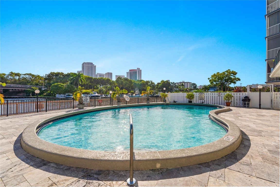 Fairways Riviera - Residential