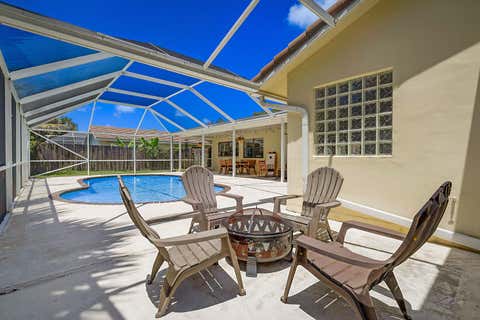 Tiny photo for 20869 Sonrisa Way, Boca Raton, FL 33433 (MLS # B26031555)