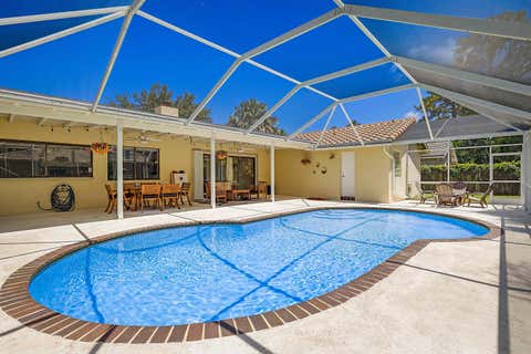 Tiny photo for 20869 Sonrisa Way, Boca Raton, FL 33433 (MLS # B26031555)