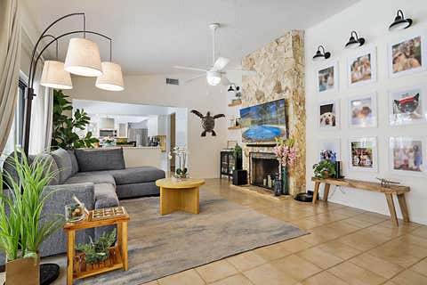 Tiny photo for 20869 Sonrisa Way, Boca Raton, FL 33433 (MLS # B26031555)