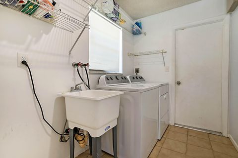 Tiny photo for 20869 Sonrisa Way, Boca Raton, FL 33433 (MLS # B26031555)