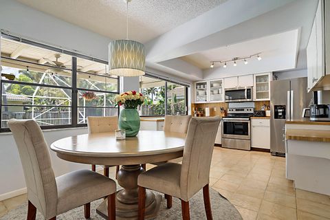 Tiny photo for 20869 Sonrisa Way, Boca Raton, FL 33433 (MLS # B26031555)