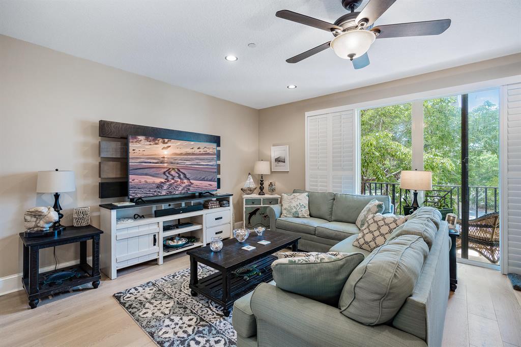 JUNO DUNES - Residential