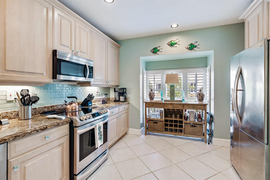 JUNO DUNES - Residential