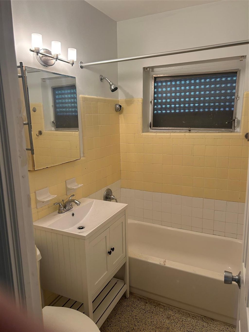 Photo of 1005 SW 19 Street, Fort Lauderdale, FL 33315 (MLS # F10477915)