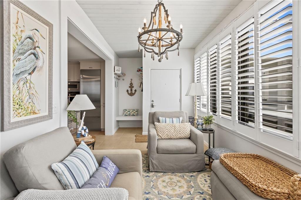 OCEAN SHORES CONDOMINIUM - Residential Lease