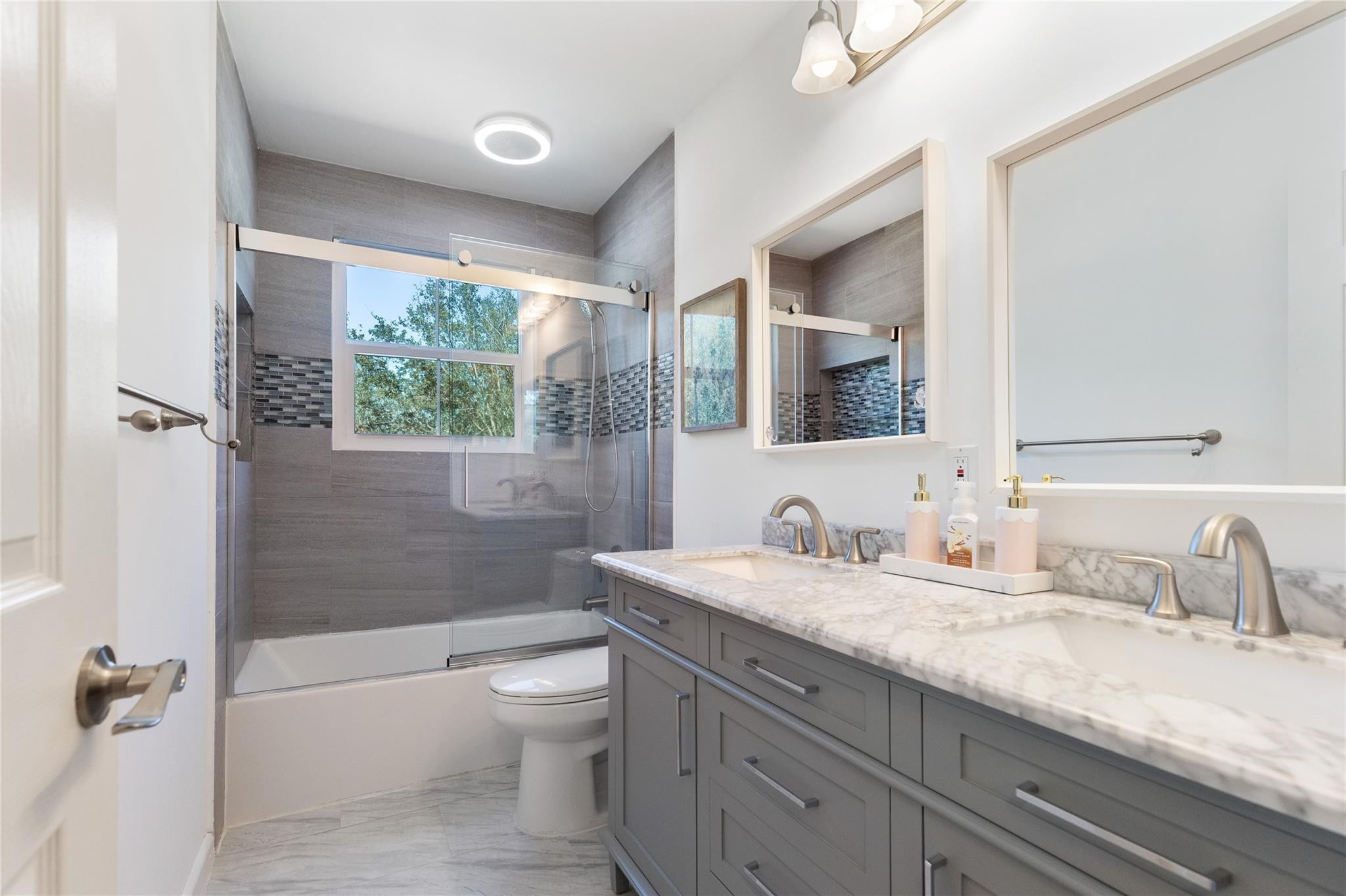 Wiles/Butler One 160-18 B - Residential