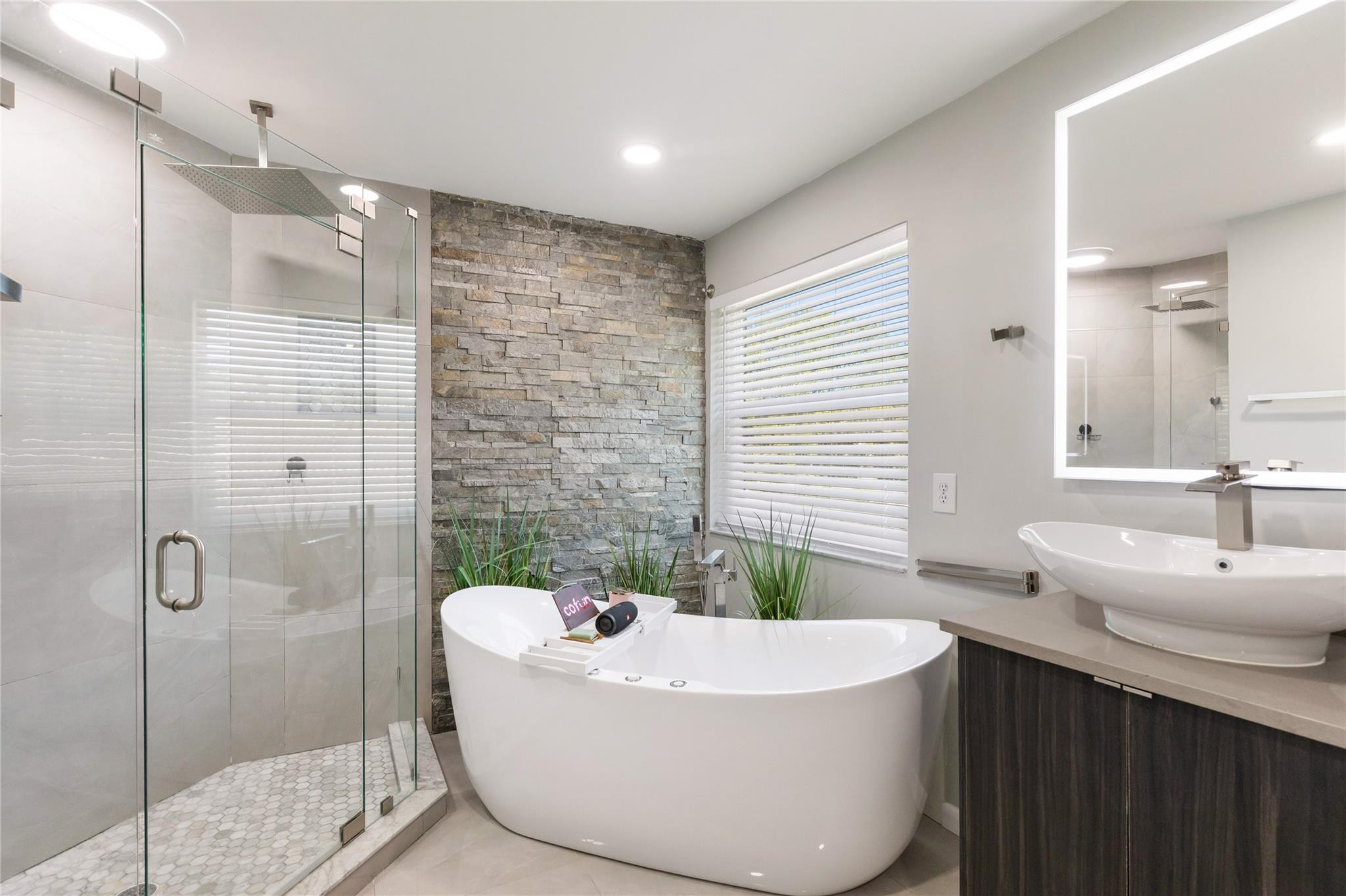 Wiles/Butler One 160-18 B - Residential