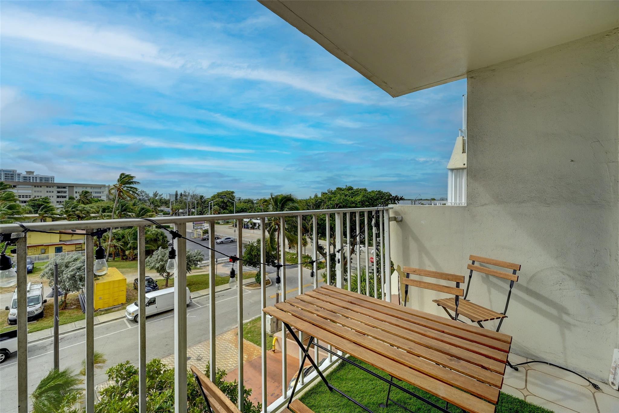 Pompano Beach Club Condo - Residential Lease