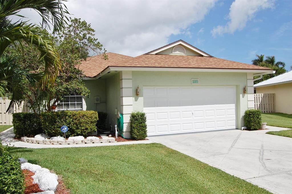Photo of 180 Sims Creek Lane, Jupiter, FL 33458 (MLS # R10796883)