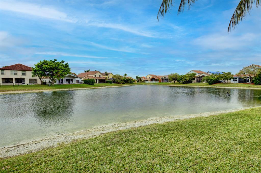 BOCA WINDS PAR G - Residential