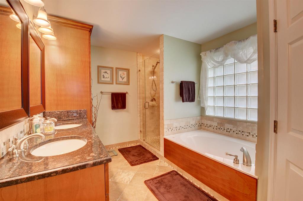 BOCA WINDS PAR G - Residential