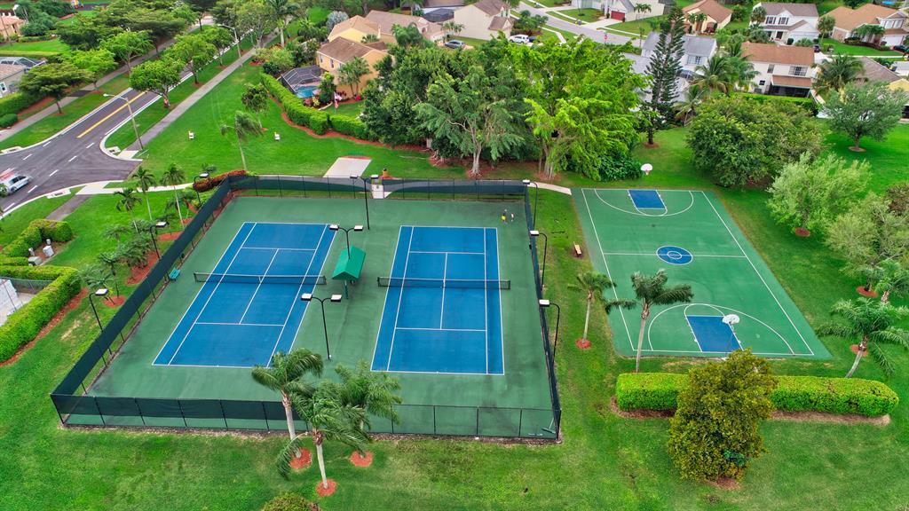 BOCA WINDS PAR G - Residential