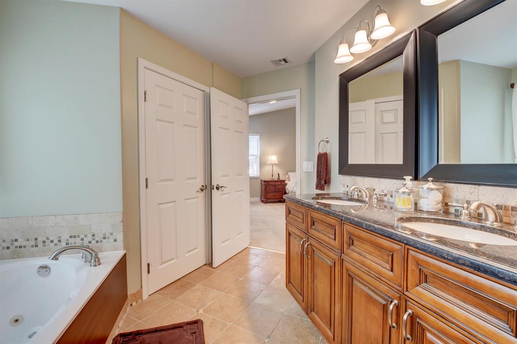 BOCA WINDS PAR G - Residential