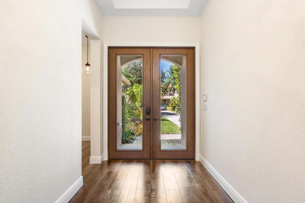 Photo of 167 Via Veracruz, Jupiter, FL 33458 (MLS # B26065528)