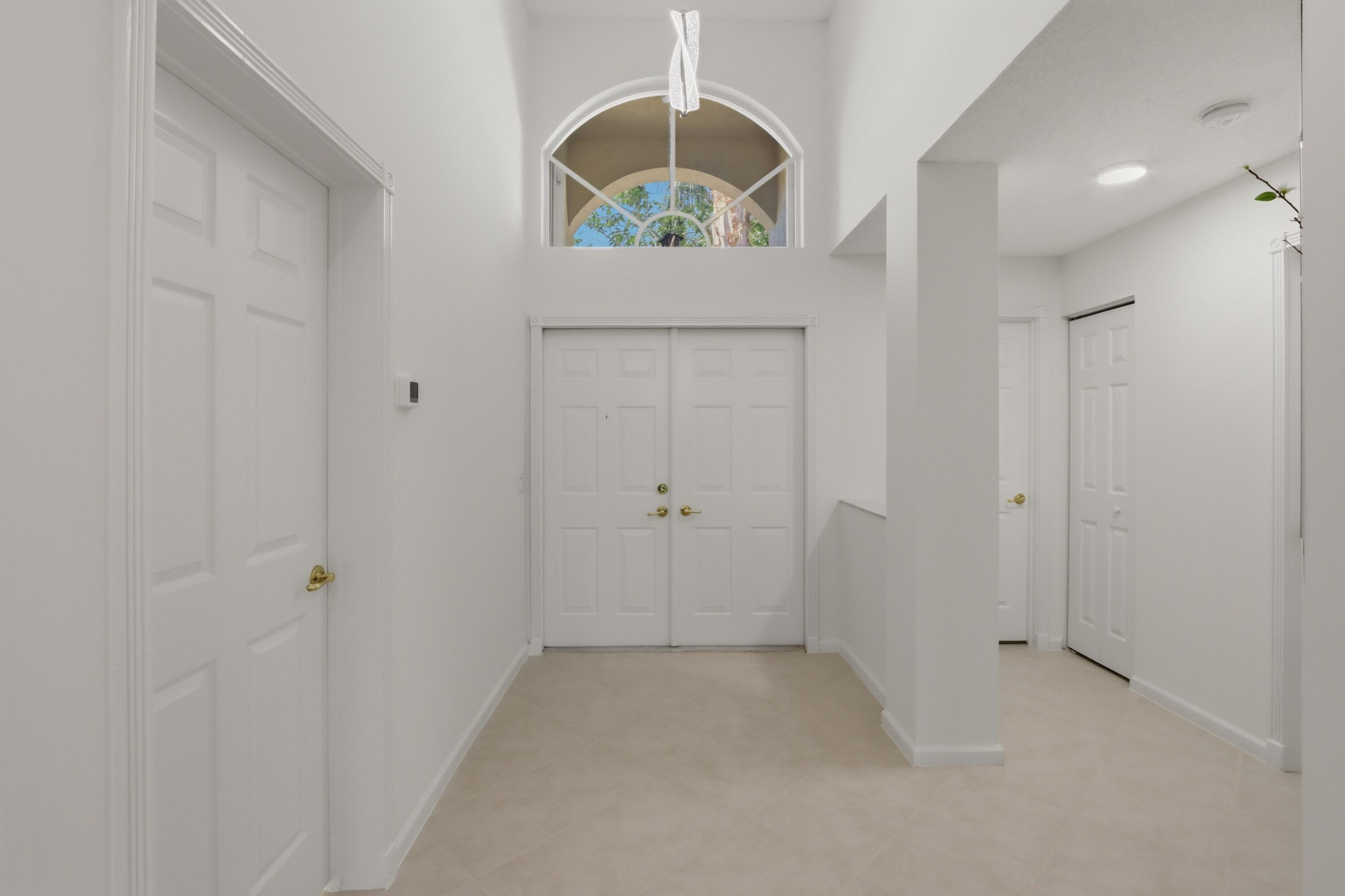 VALENCIA ISLES 1 - Residential