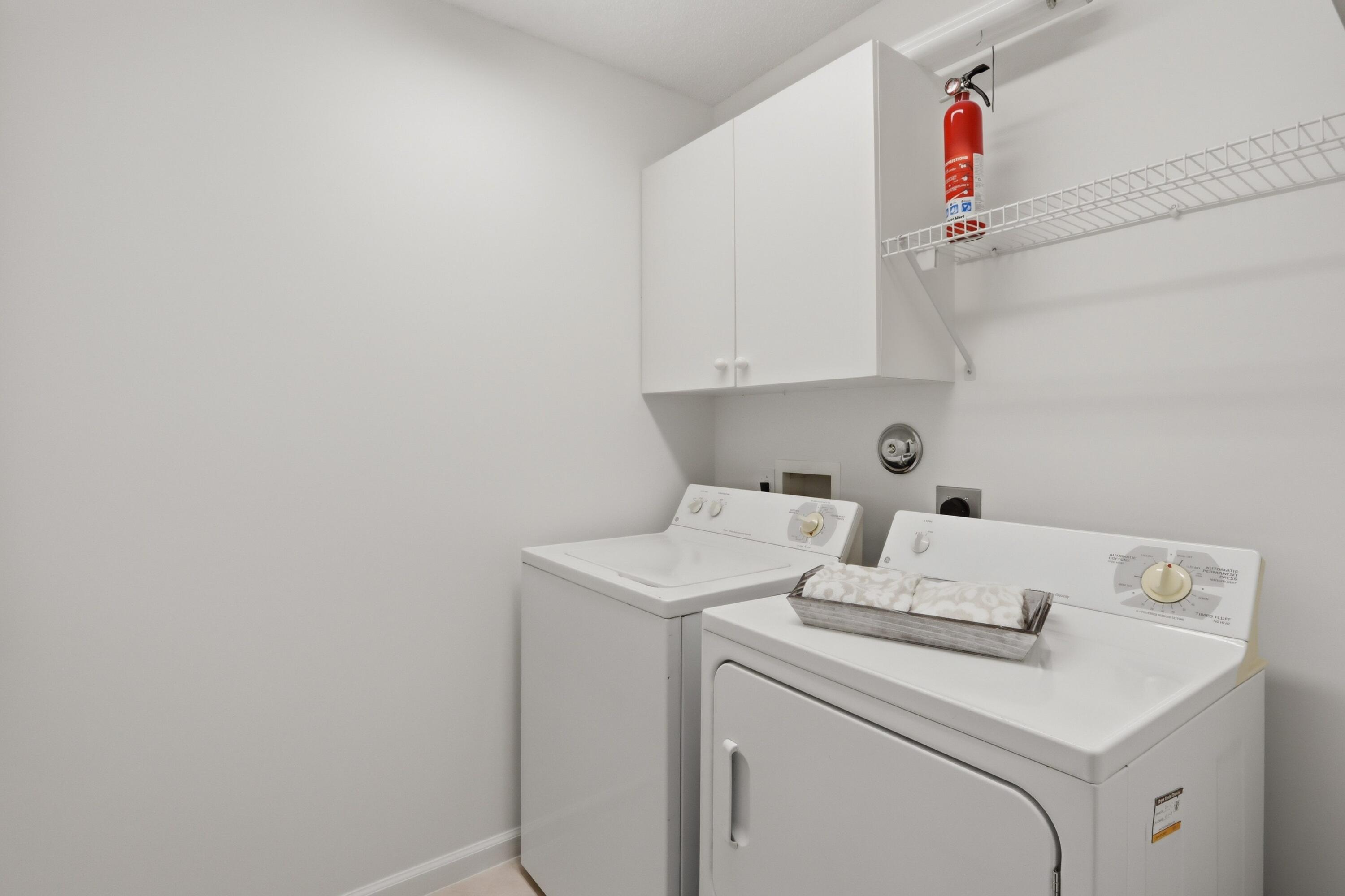VALENCIA ISLES 1 - Residential