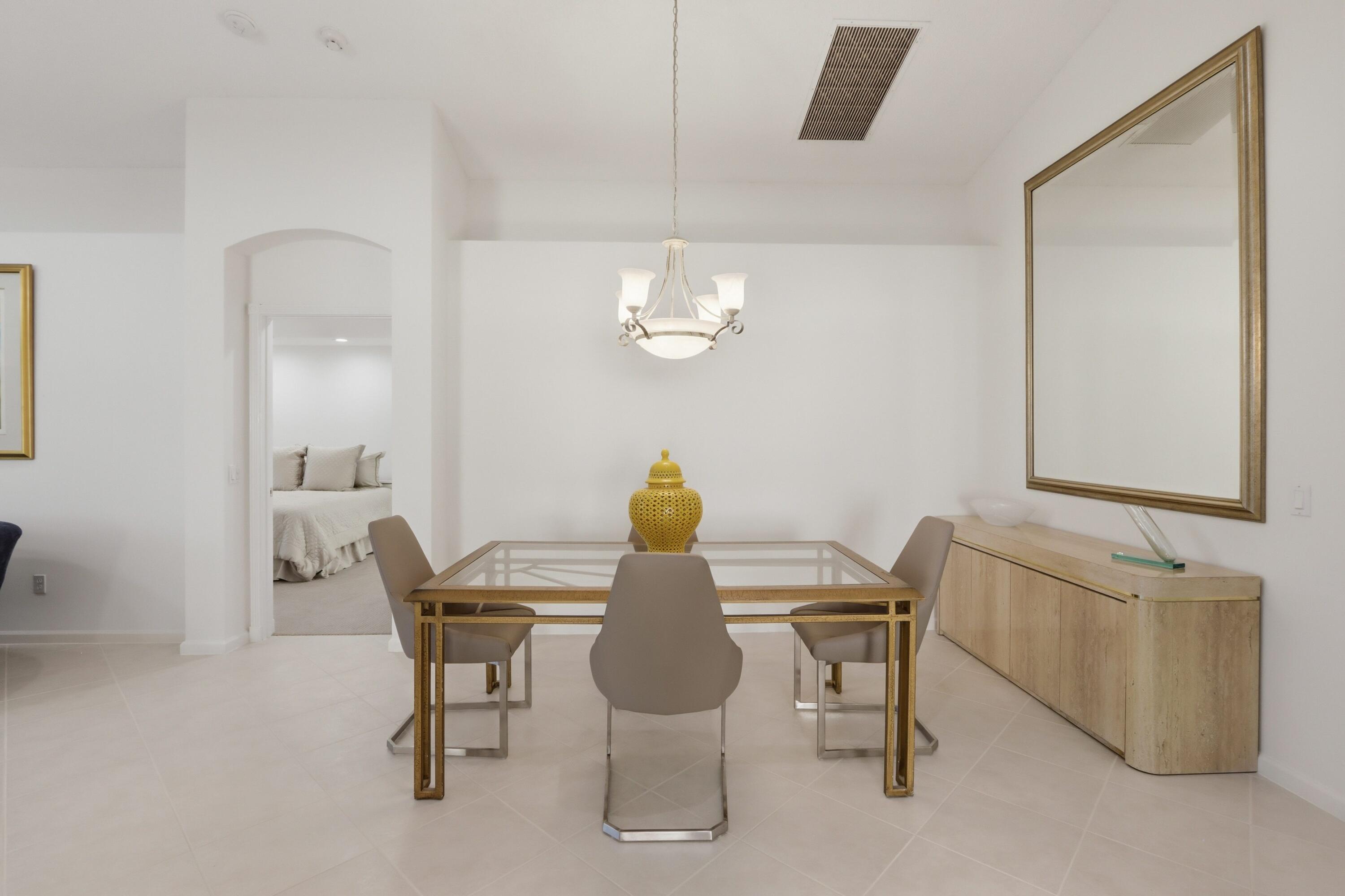 VALENCIA ISLES 1 - Residential