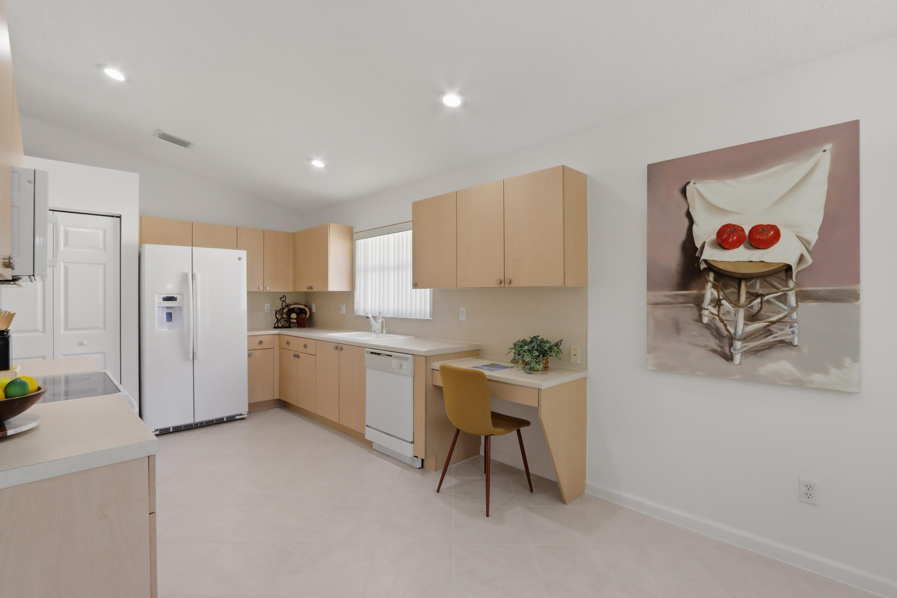 VALENCIA ISLES 1 - Residential