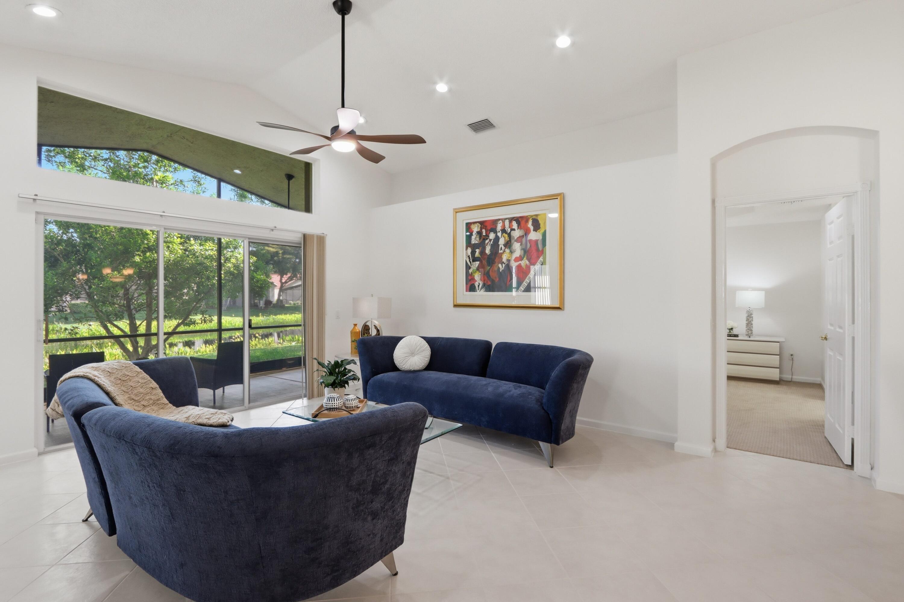 VALENCIA ISLES 1 - Residential