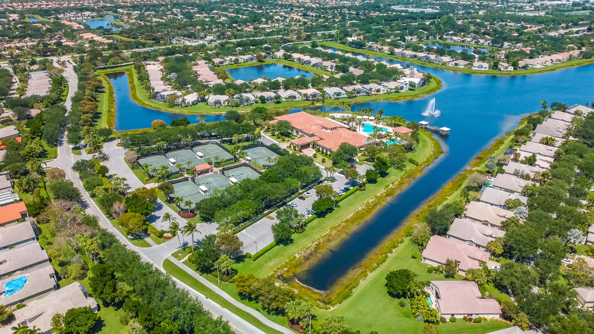 VALENCIA ISLES 1 - Residential