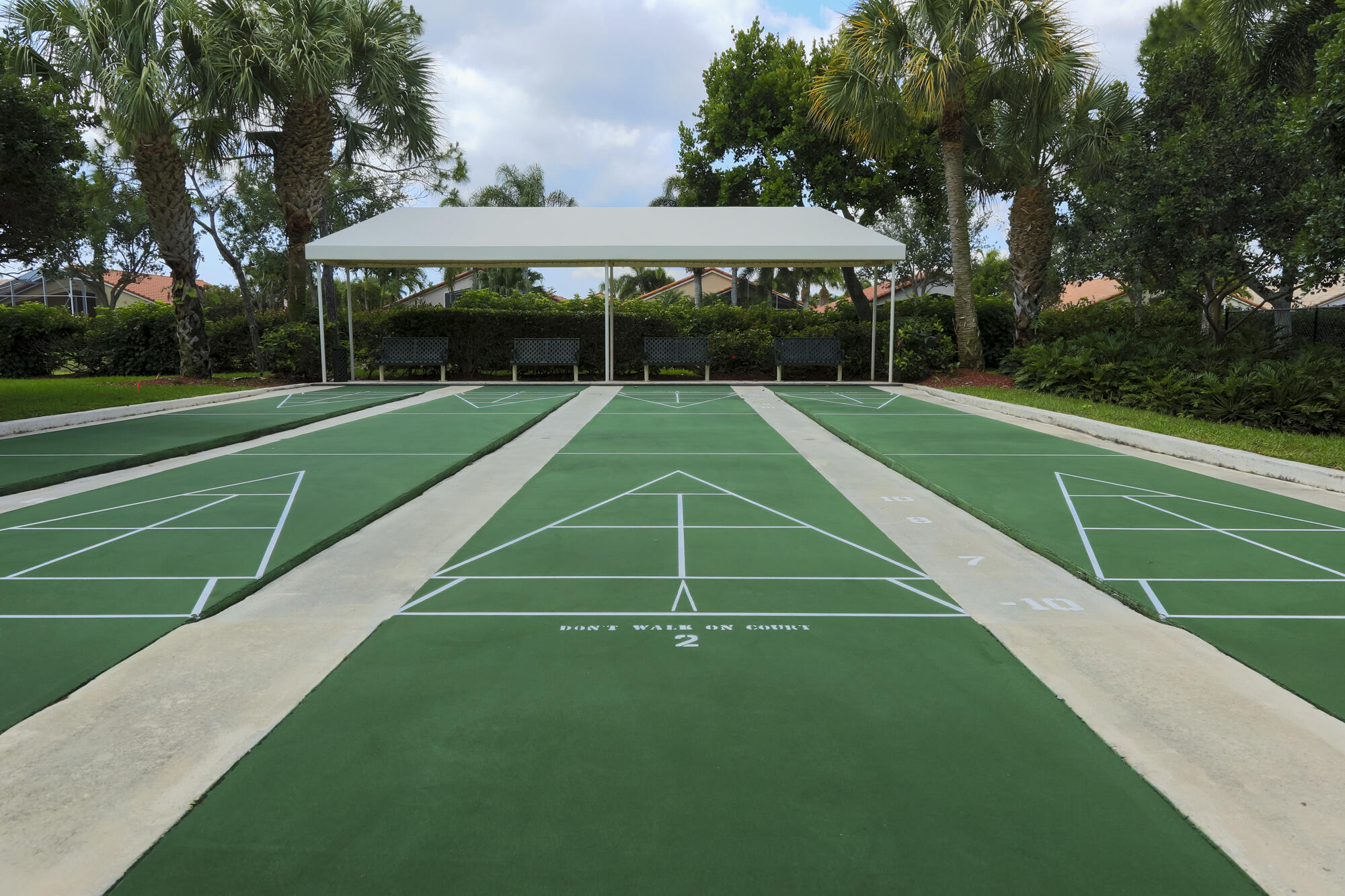 VALENCIA ISLES 1 - Residential