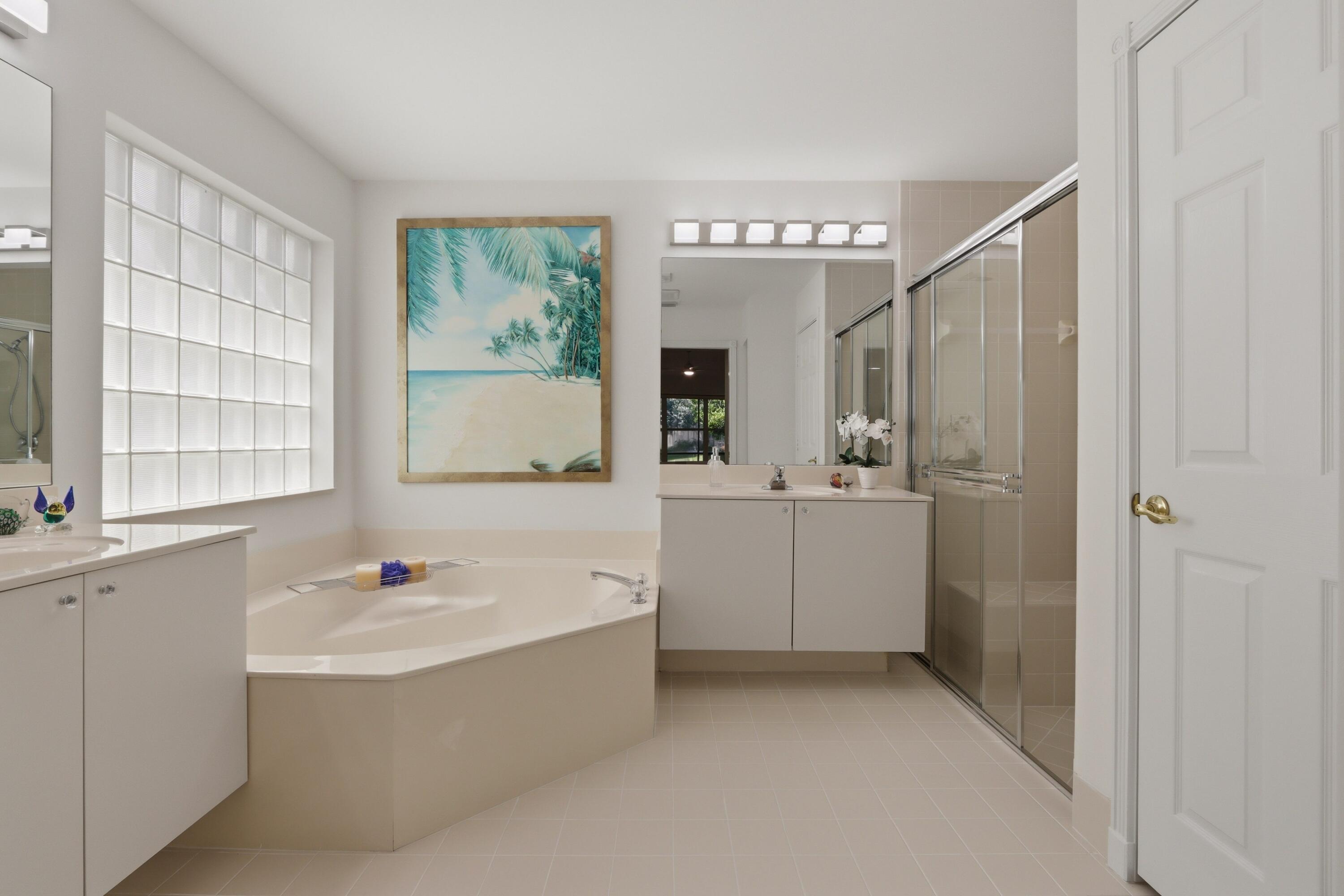 VALENCIA ISLES 1 - Residential