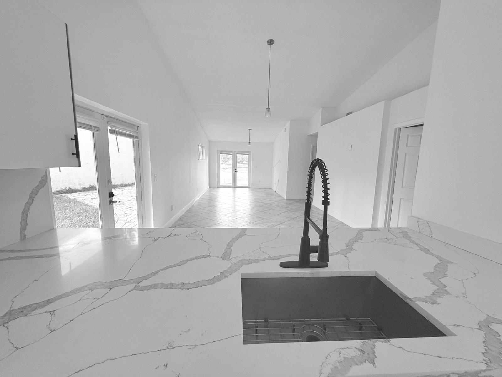 BOYNTON LAKES 6 - Residential Lease