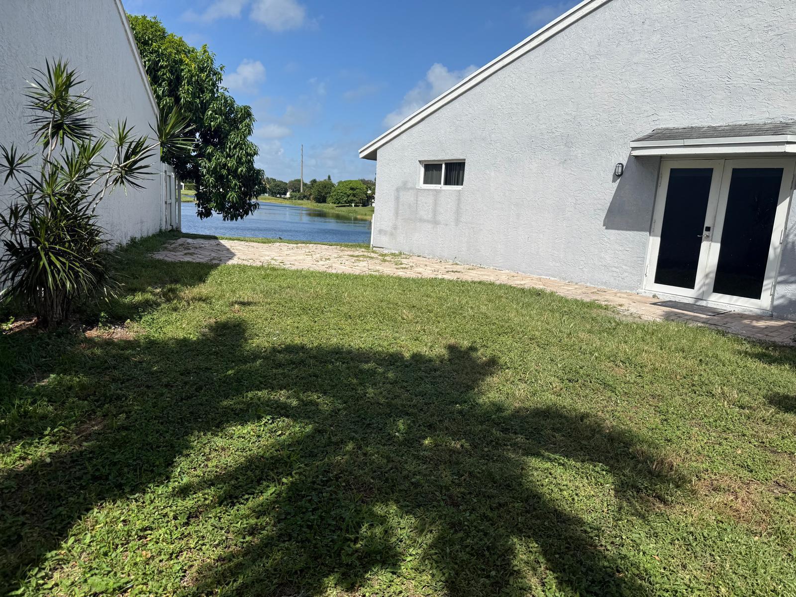 BOYNTON LAKES 6 - Residential Lease