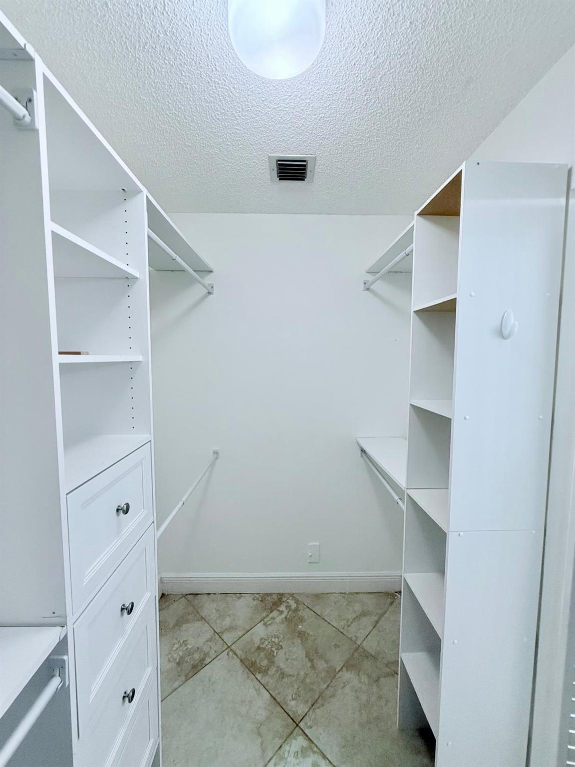 BOYNTON LAKES 6 - Residential Lease