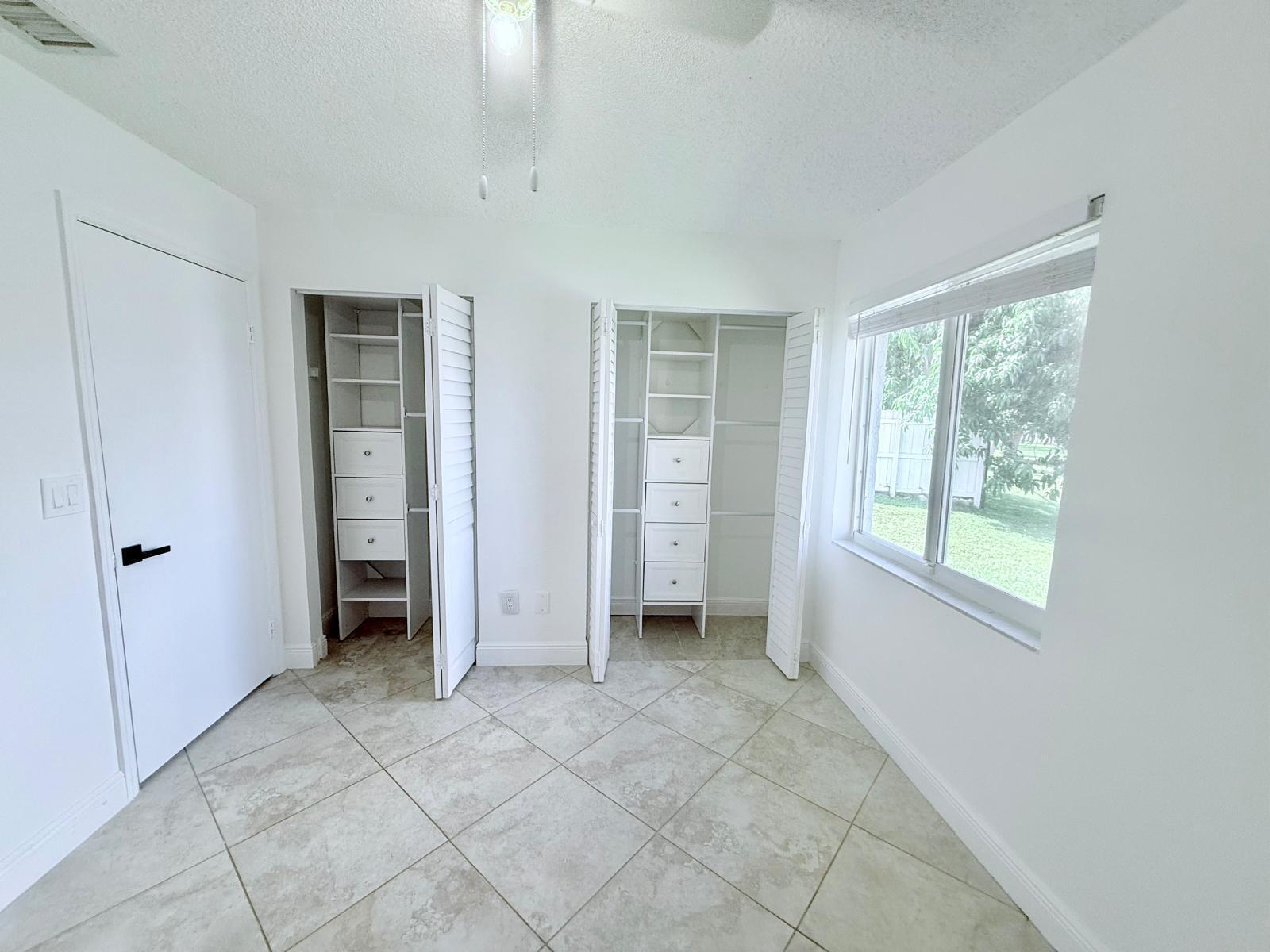 BOYNTON LAKES 6 - Residential Lease
