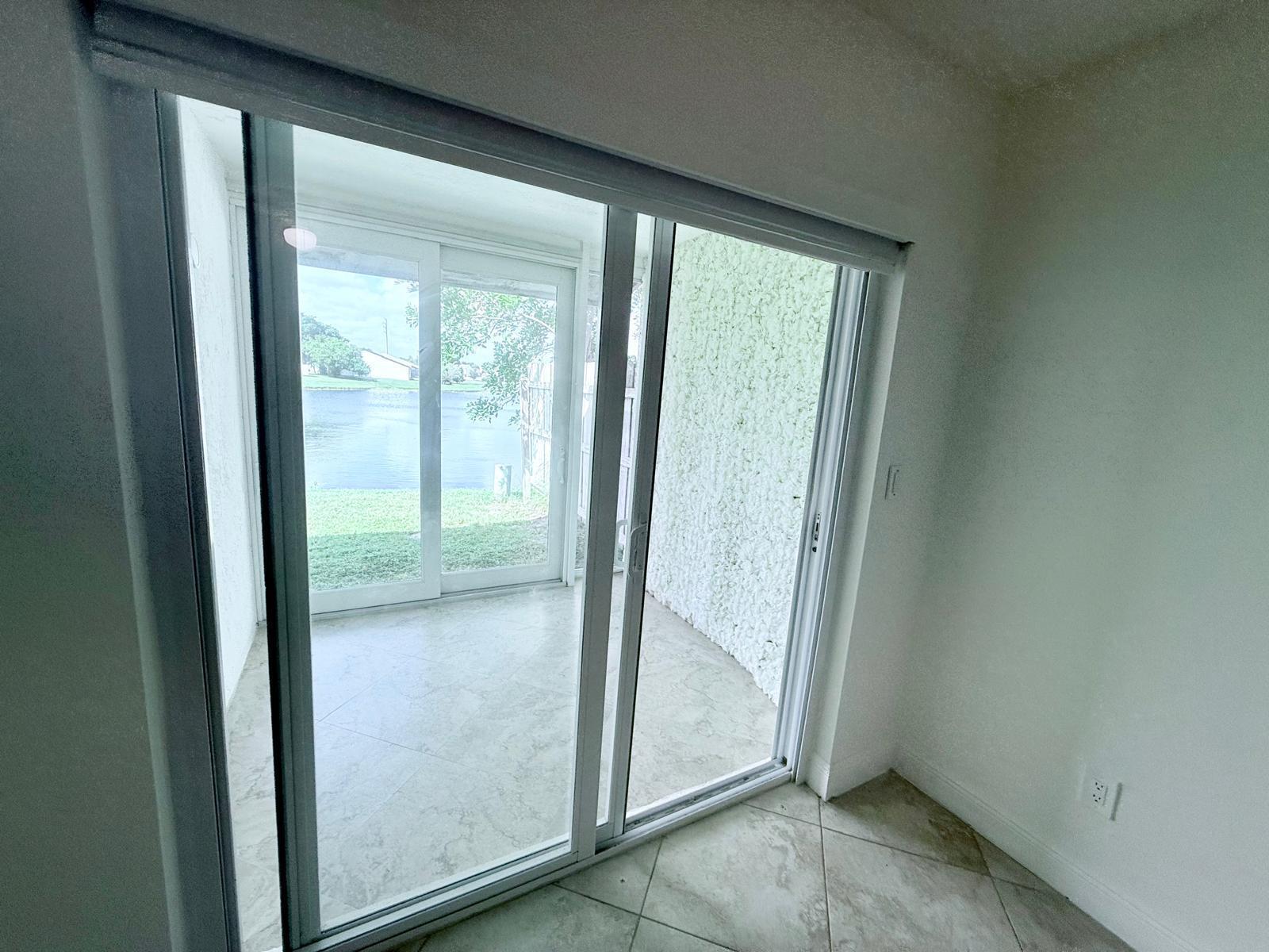 BOYNTON LAKES 6 - Residential Lease