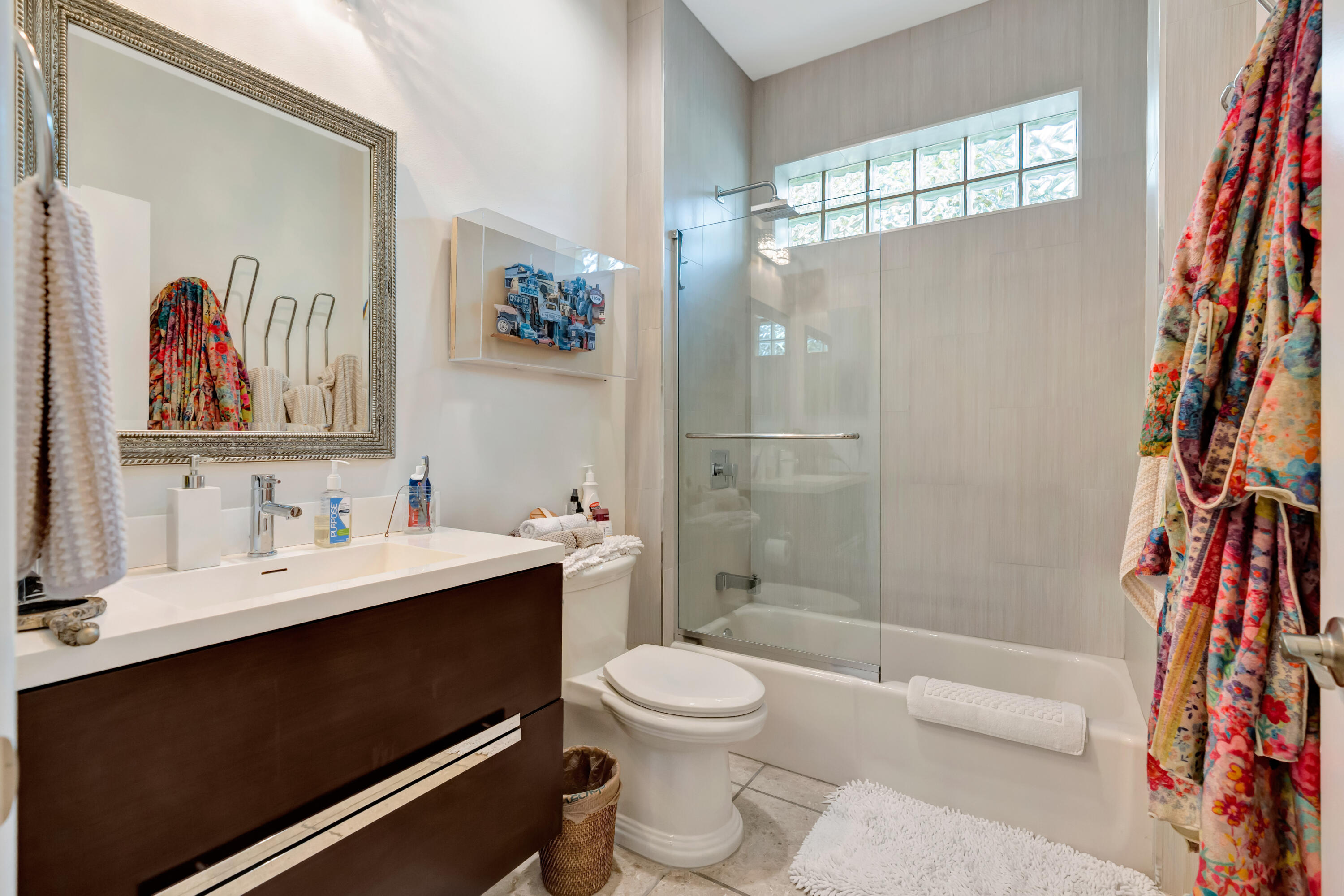 Admirals Cove - Residential