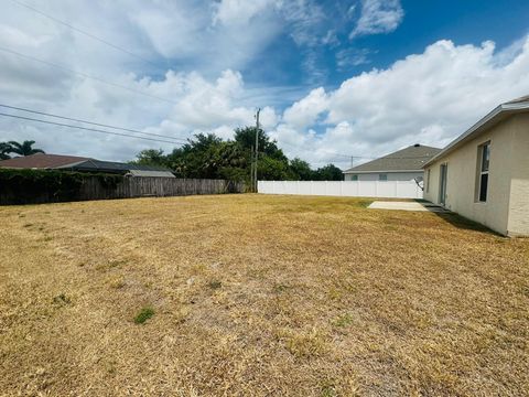 A home in Port St Lucie