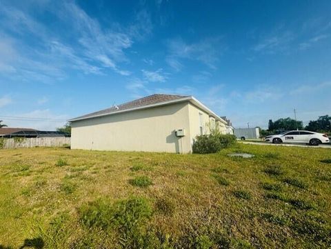 A home in Port St Lucie