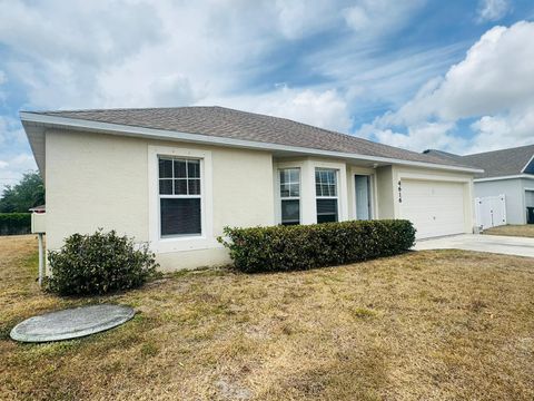 A home in Port St Lucie