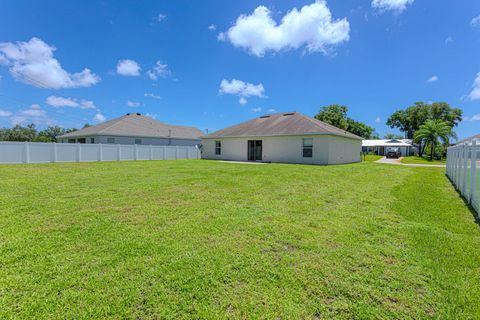 A home in Port St Lucie