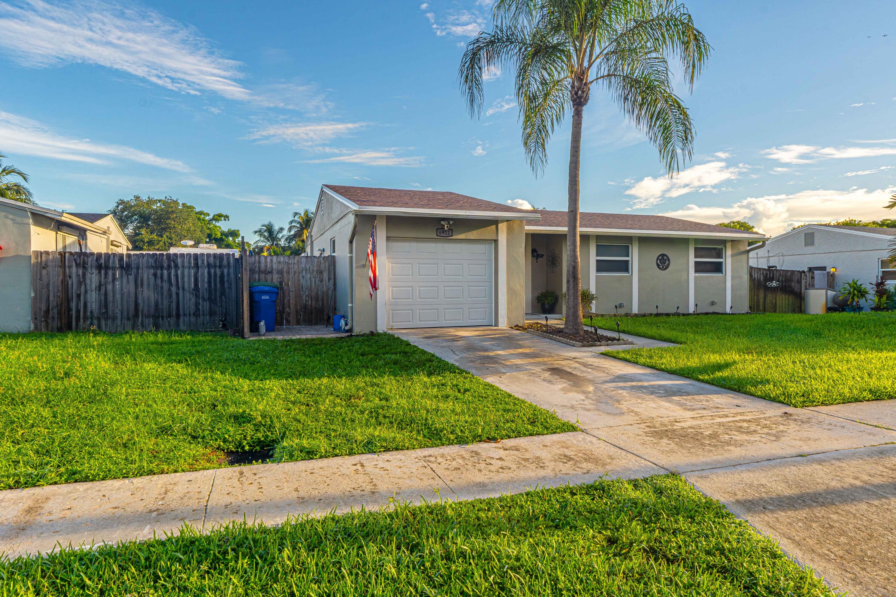 6911 SW 1ST Court