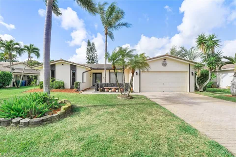 1024 NW 83rd Dr, Coral Springs, FL 33071 - MLS#: F10496312