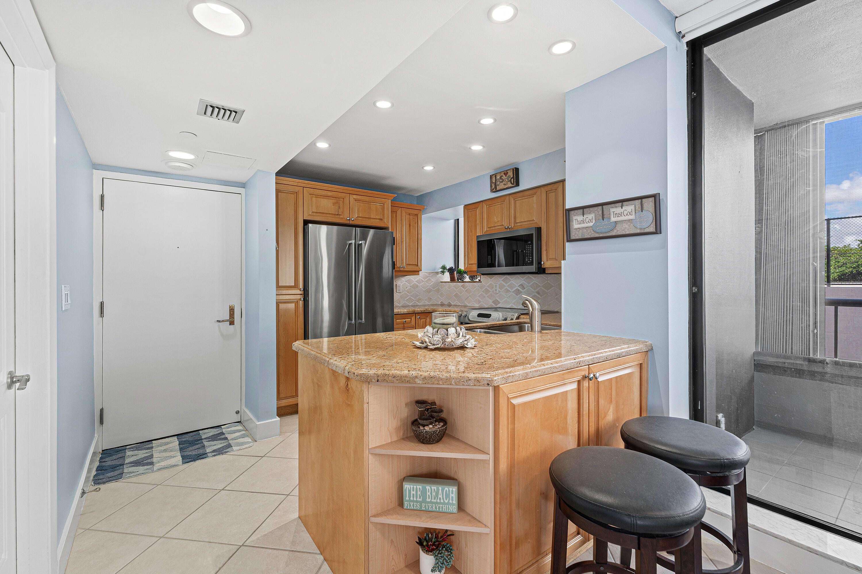 5250 N OCEAN Drive 3N